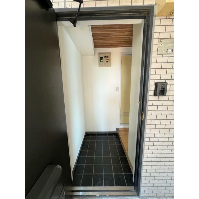 ワコーレエレガンス鶴巻温泉第一 玄関