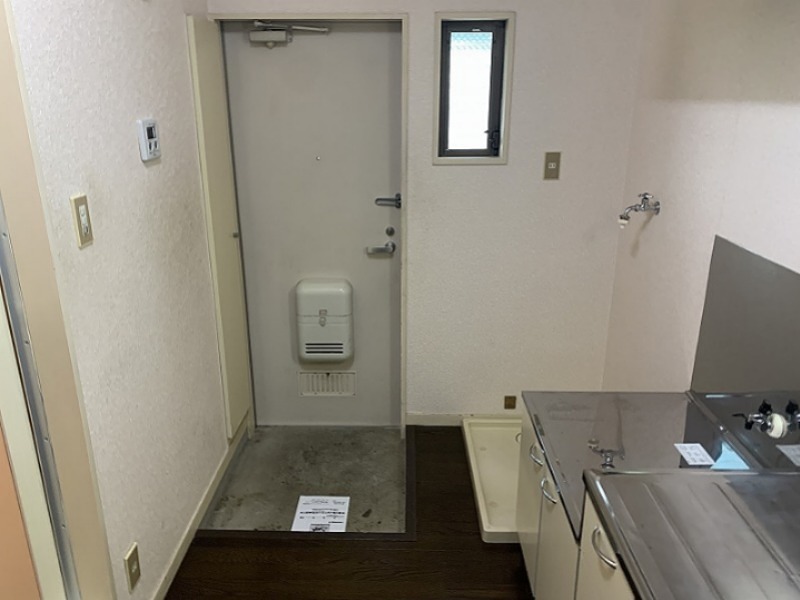 ロイヤルヒルズ石室Ⅱ 玄関