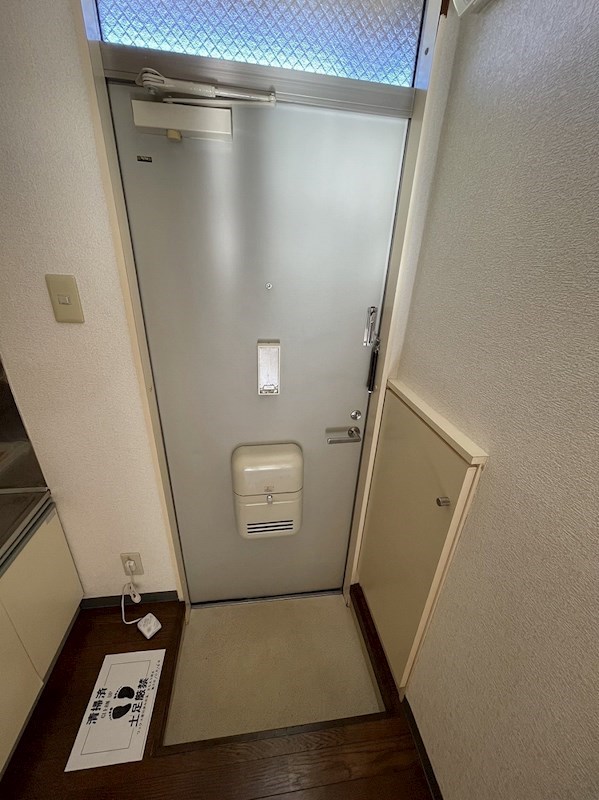 エンゼルハイツ 玄関