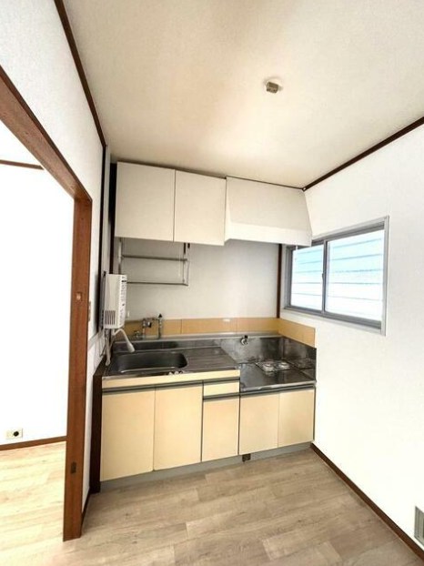 メゾンウッズ キッチン