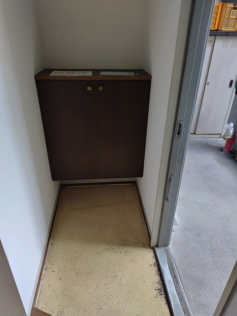 シャトレー森戸 玄関