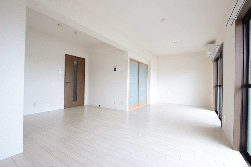 メゾングラシア リビング