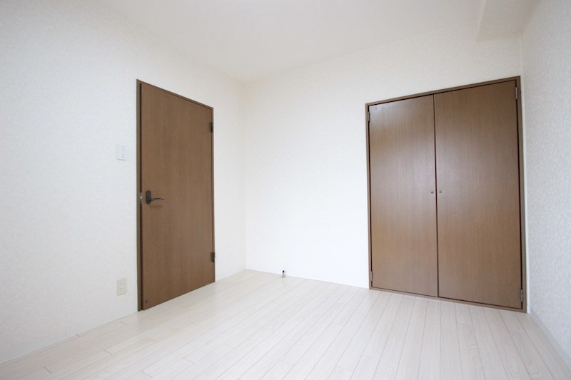 メゾングラシア ベッドルーム