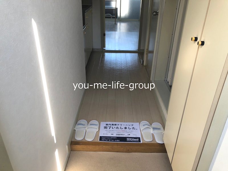 レオパレスブランカ 玄関