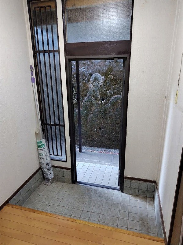 中郡二宮町山西　貸家 玄関