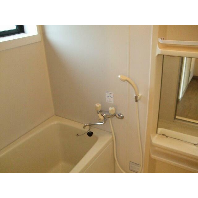 メゾン．ド．ソレイユＣ 風呂画像