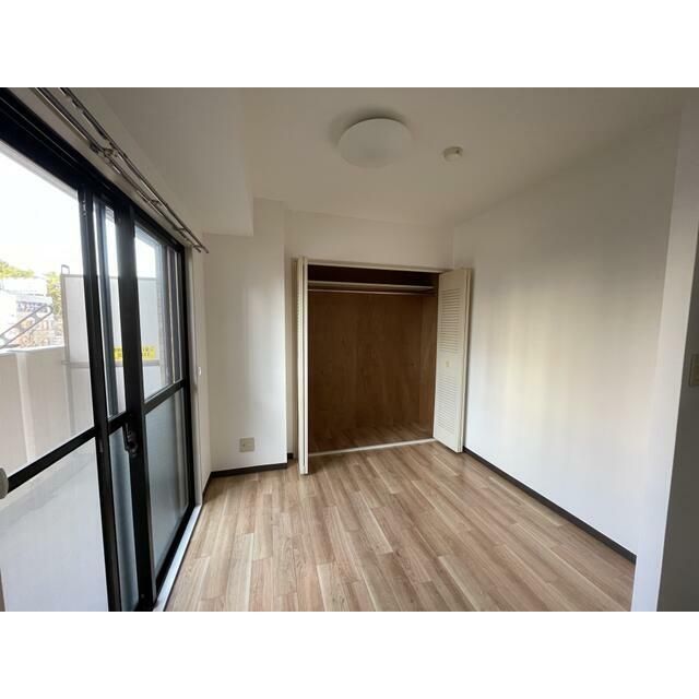 ライオンズマンション平塚明石町 ベッドルーム