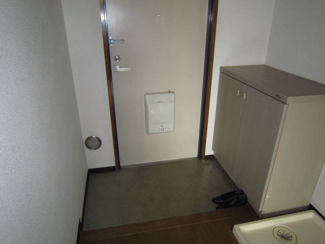 Ｂｅｌｌハイツ湘南 玄関