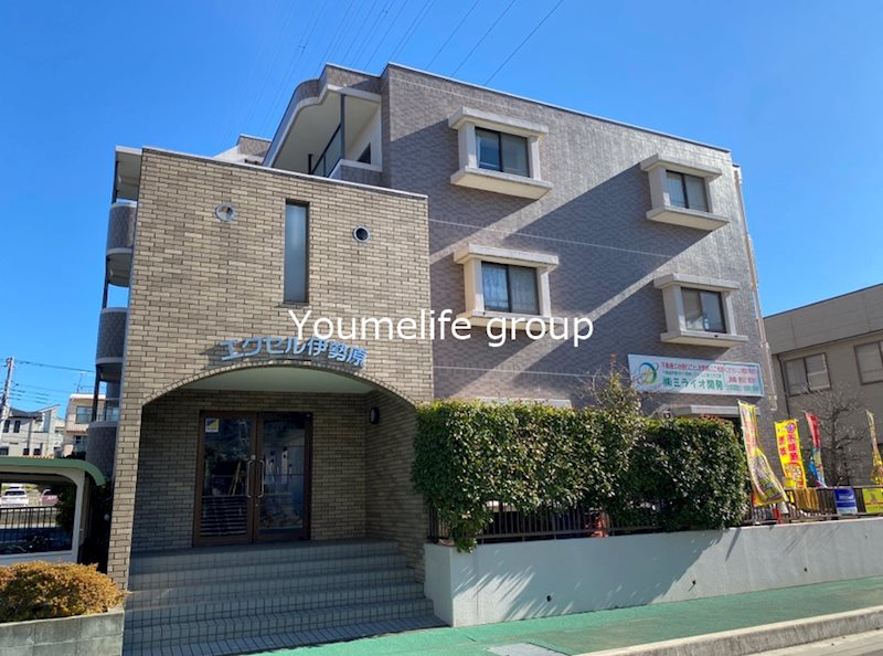 エクセル伊勢原 402号室 外観