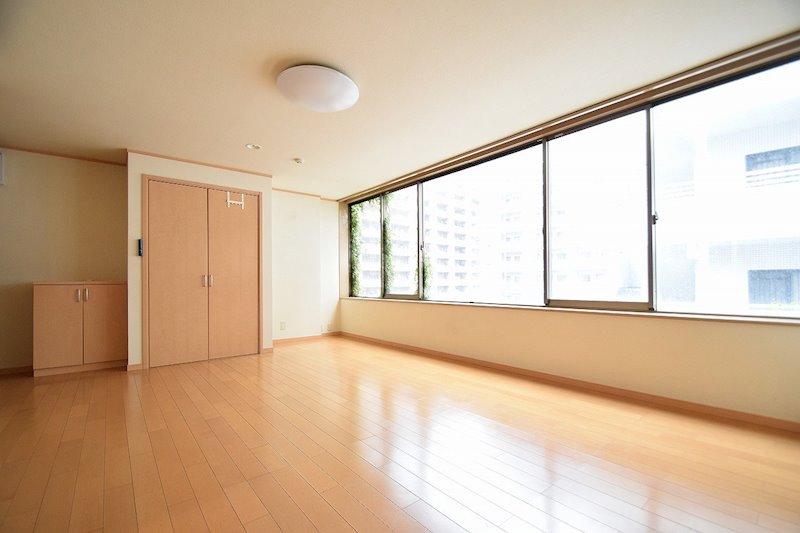 アーバンビュー本町 ベッドルーム