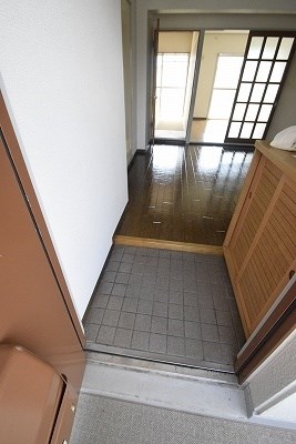 チェリーハイム 玄関