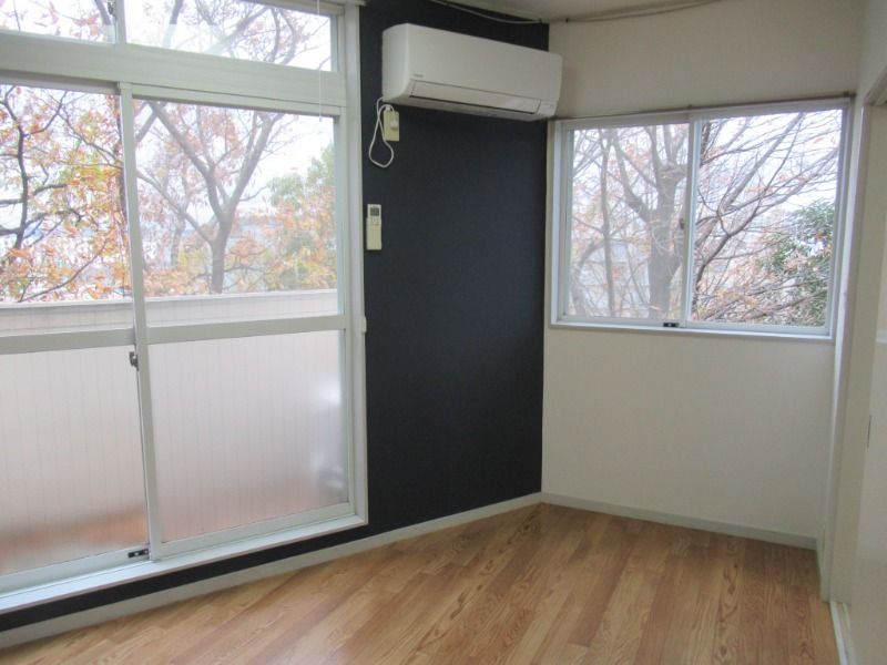 ラックスホーム本郷台 リビング