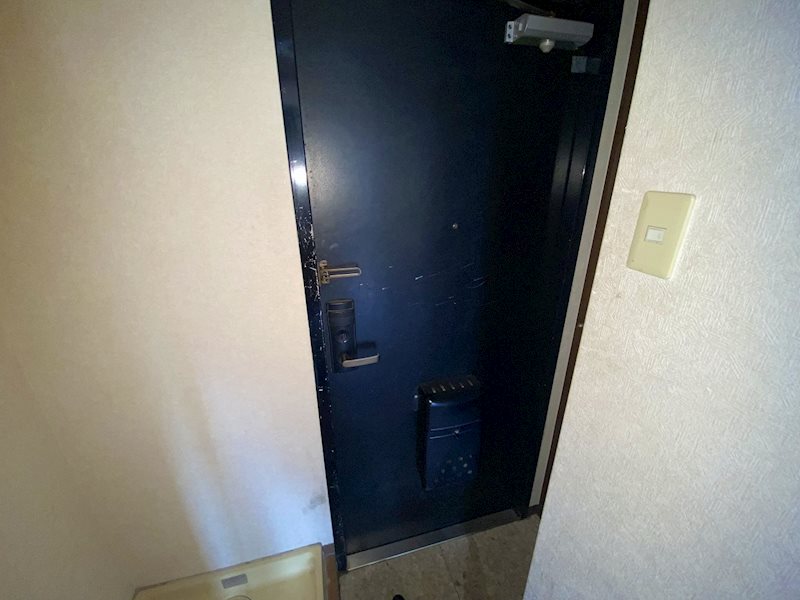 ボヌール冨士 玄関