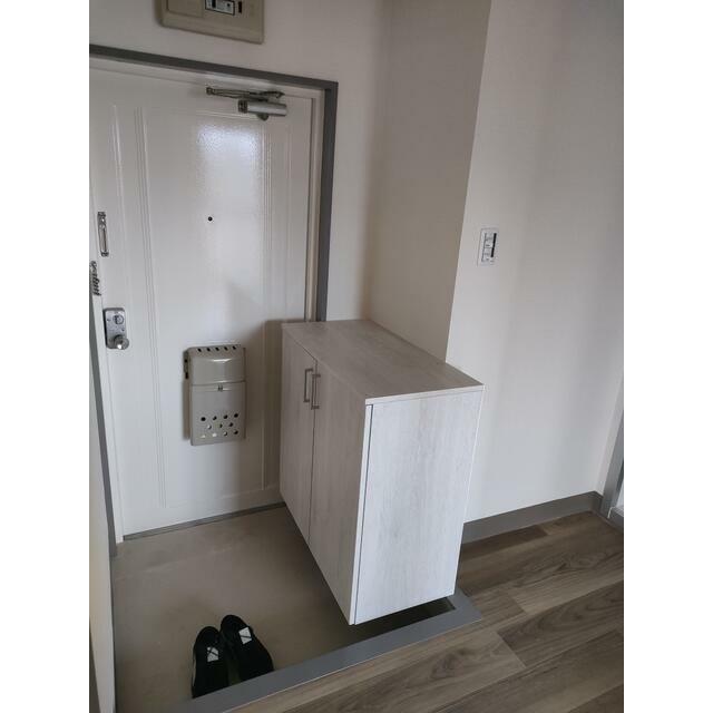 ひかりビル 玄関