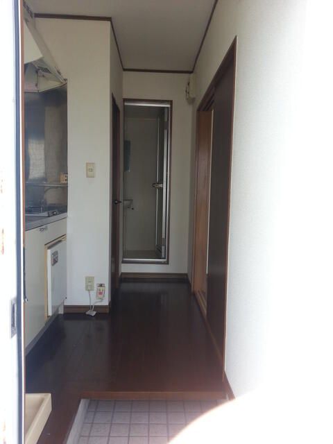 さんえすと 玄関