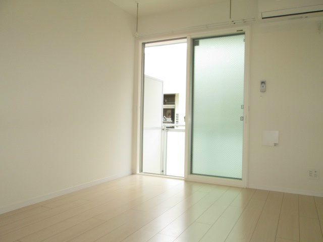 リブリ・鵠沼海岸 リビング