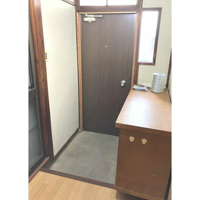 東八幡戸建 玄関