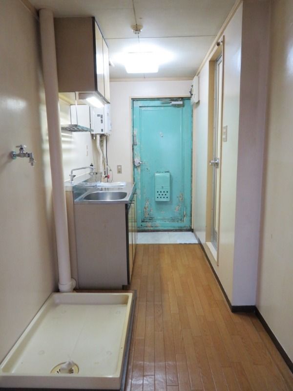 ガーデンハイツ飯山Ｂ棟 玄関