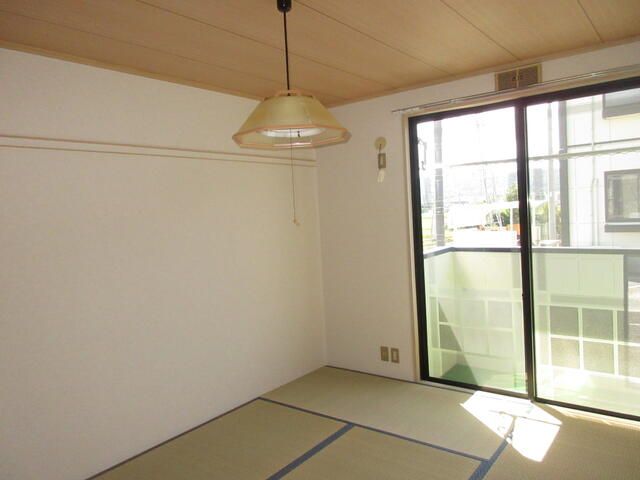 ウインズ湘南　2棟 ベッドルーム