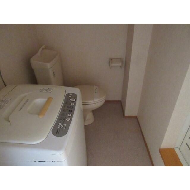 ザ・ケイブ・アイカワ その他2