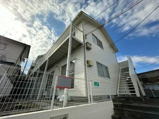 サノシャルム緑町 外観