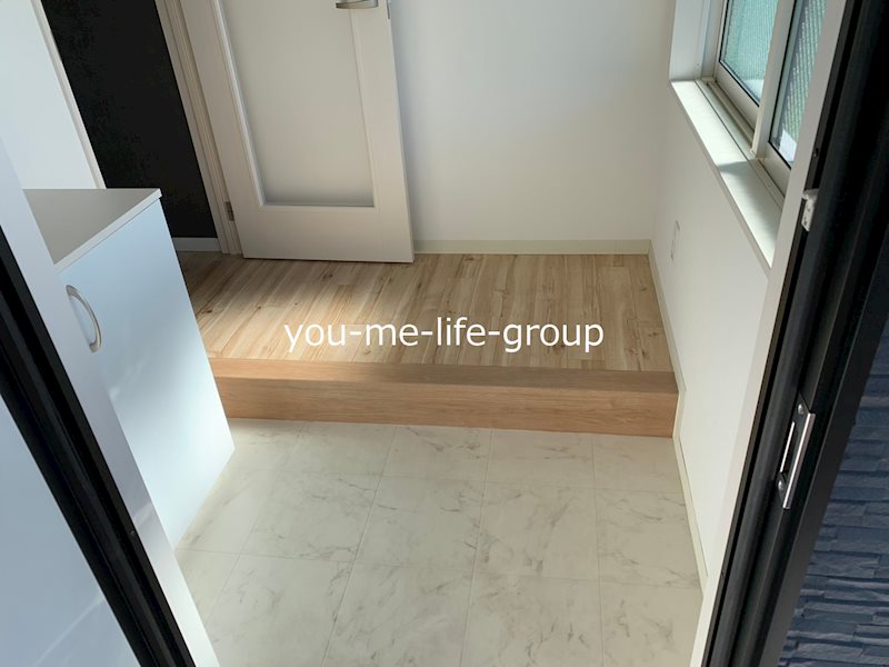 タツミビル 玄関