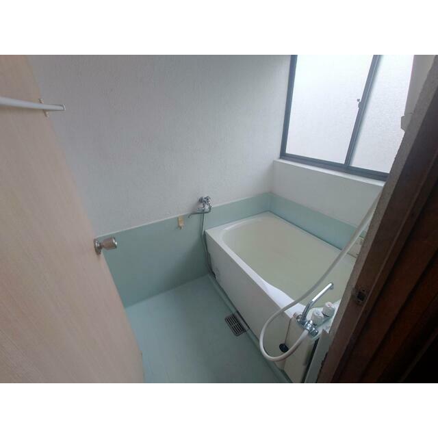 奥津短期アパート 風呂画像