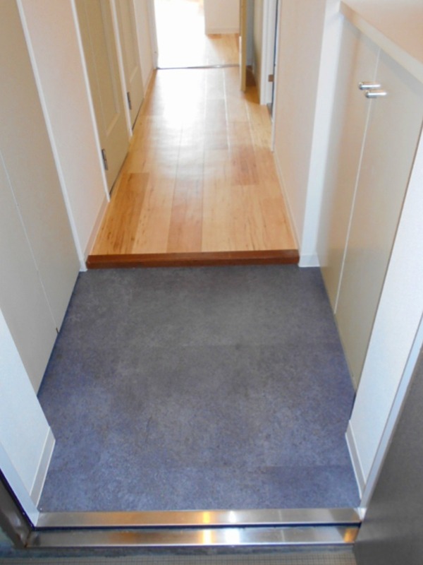 ピア湘南夕陽ケ丘 玄関