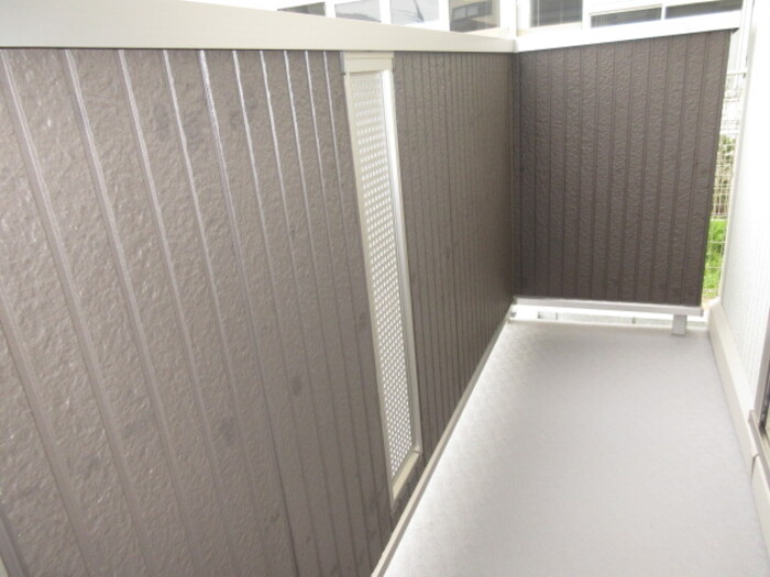 コートミカエルＢ ベランダ