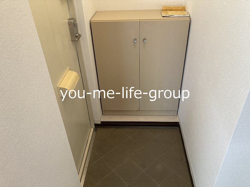 エクセル大磯A棟 玄関