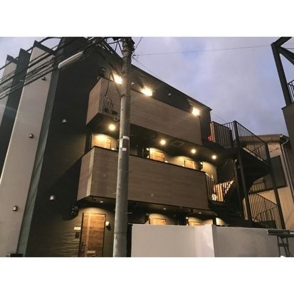 アザーレ・プラネ湘南台 201号室 外観