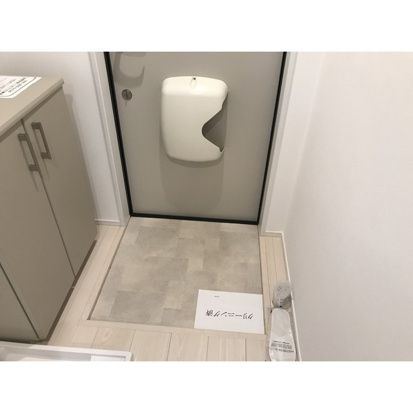 アザーレ・プラネ湘南台 玄関