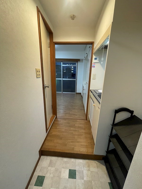 第１２明智ビル 玄関