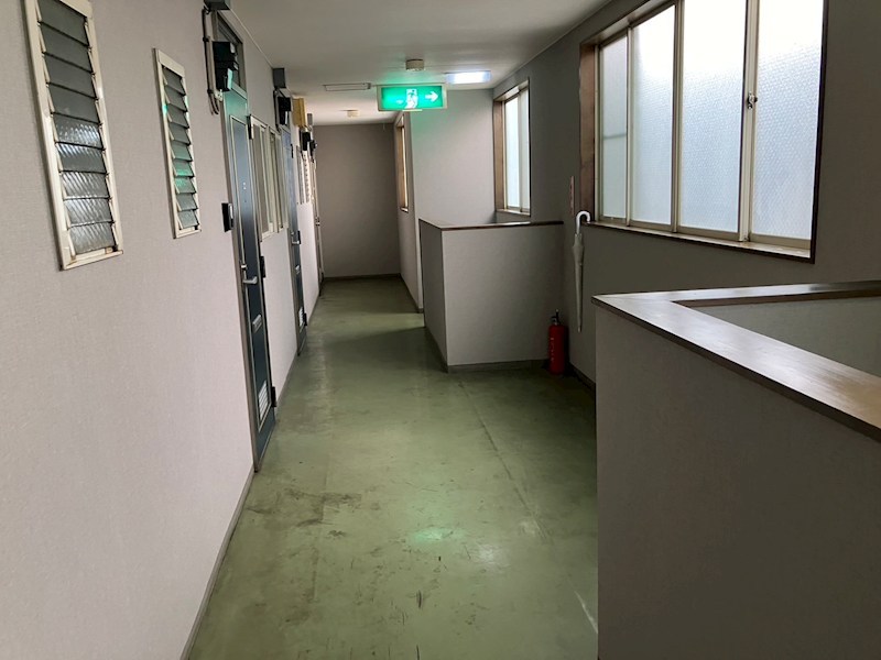 メイムハイツ エントランス