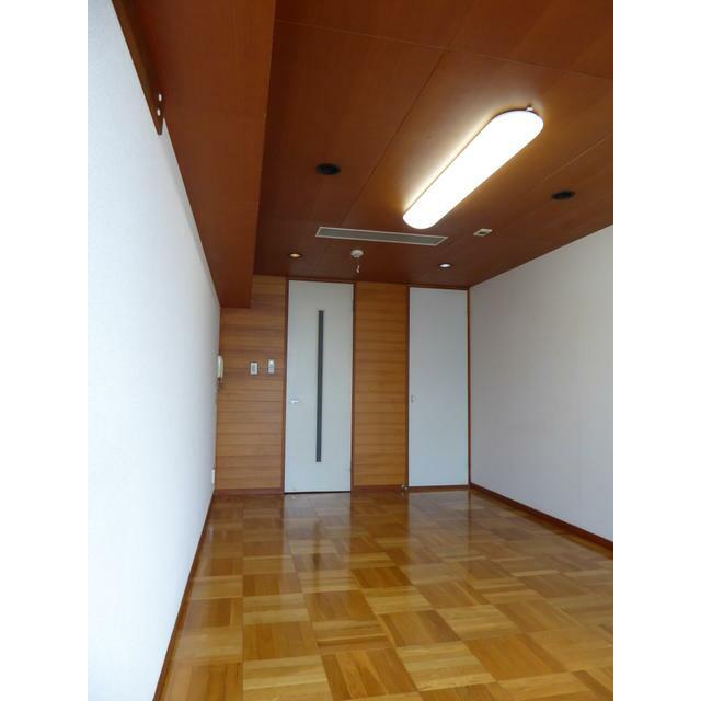 ステアーズアパートメント リビング