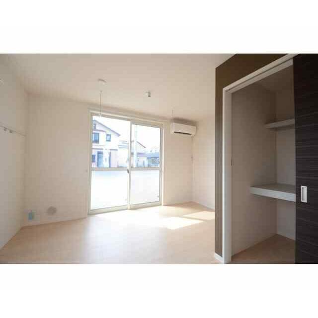 メゾン　ラ　フィーグ ベッドルーム