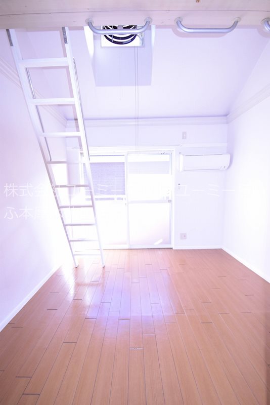 ラ・フェーヴ壱番館 リビング