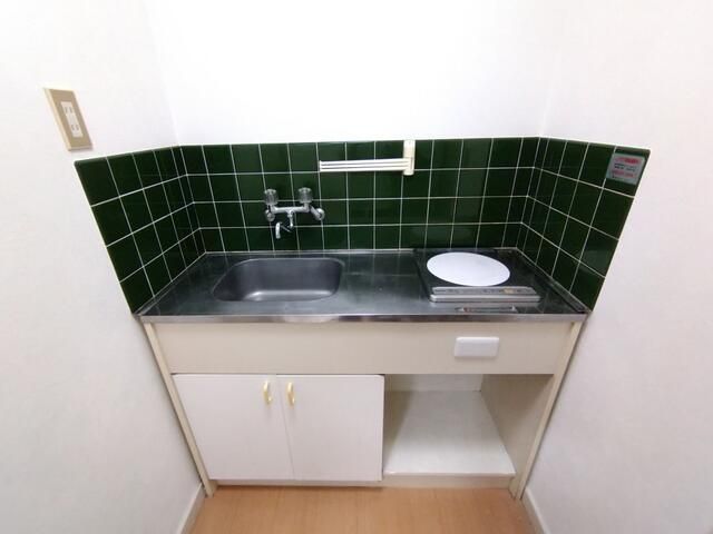 ドルフ東海大 キッチン