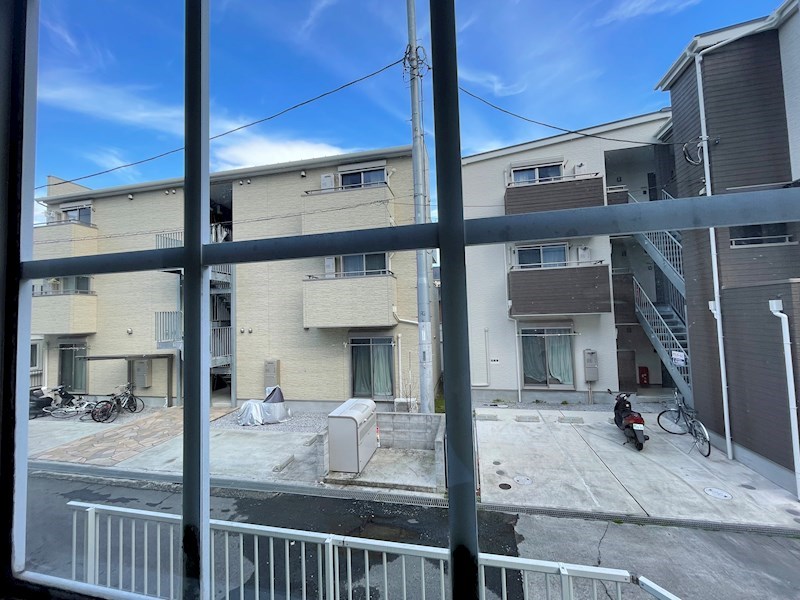 ドルフ東海大 ベランダ