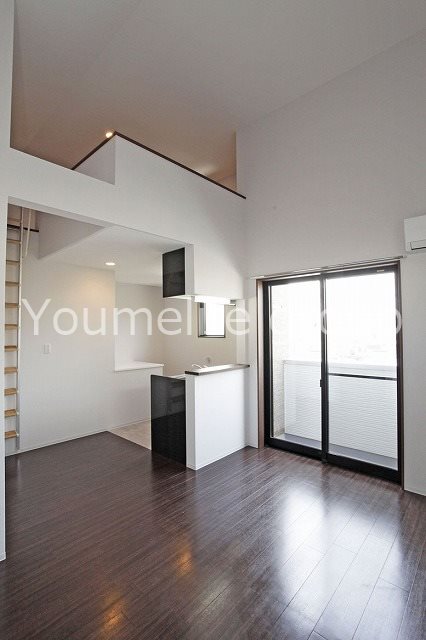 Vertu（ヴァーチュ） リビング