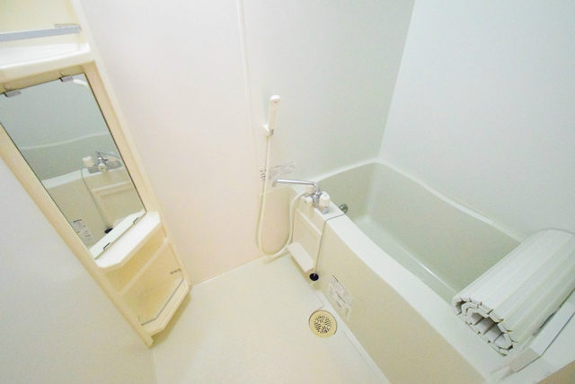 R・ハウス 風呂画像