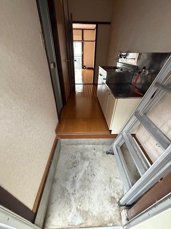 第一コーポ秀美 玄関