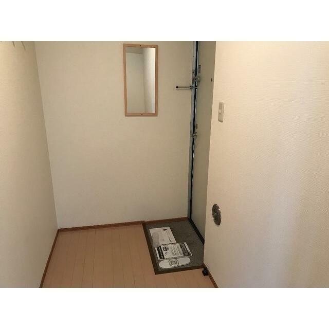 アークサカワ 玄関