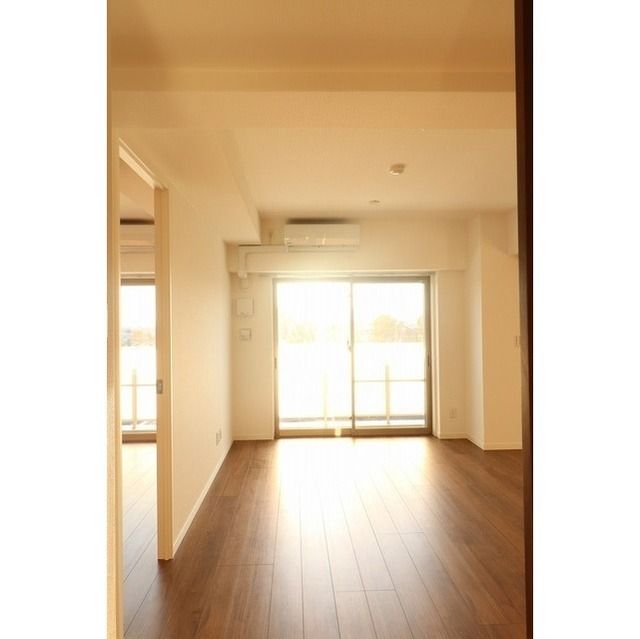 ＣＡＳＳＩＡ藤沢本町 リビング