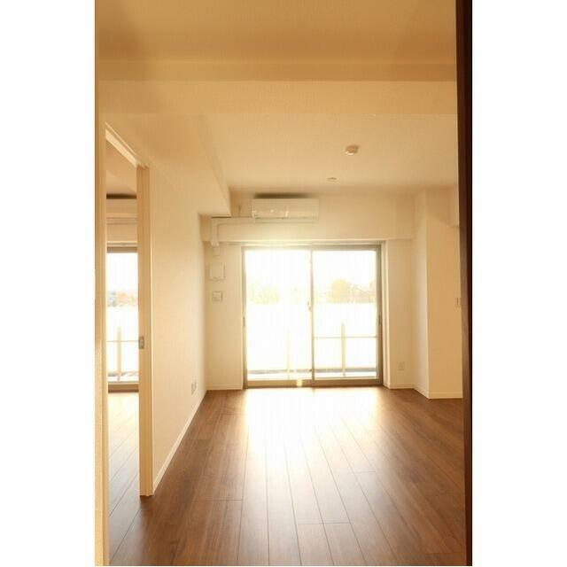 ＣＡＳＳＩＡ藤沢本町 リビング