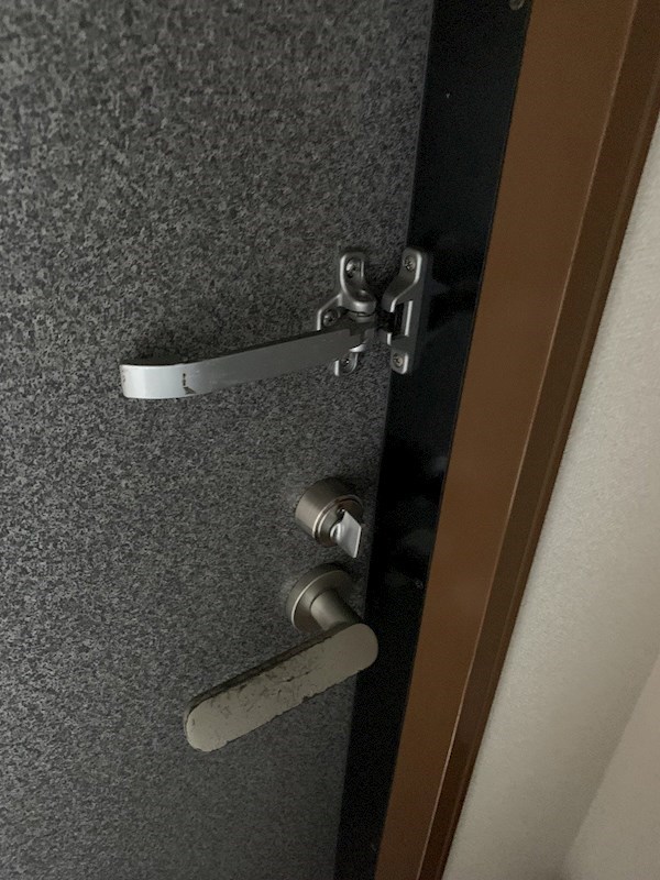 ルシェル 玄関
