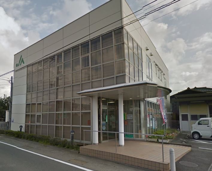 ブライティア二宮 銀行