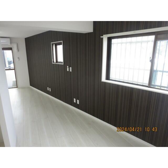 ロイヤルコーポ富士 リビング