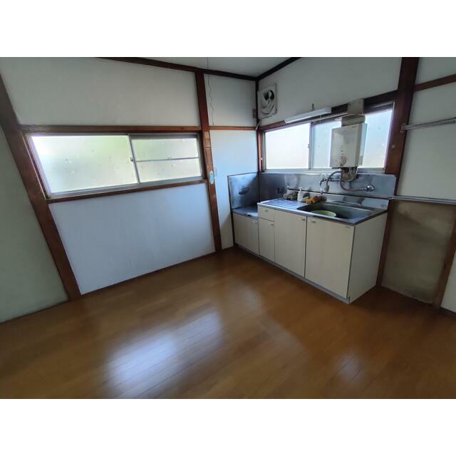 新橋町戸建て リビング
