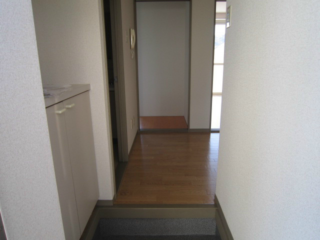 ハイツ須藤Ⅱ 玄関